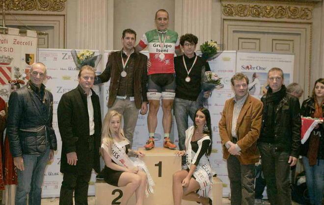 Agli Italiani degli ex del pedale trionfa Convalle 