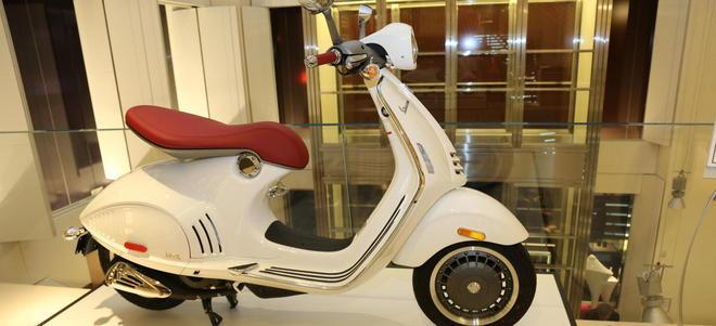 Vespa conquista gli Usa sbarco con il gioiello 946 