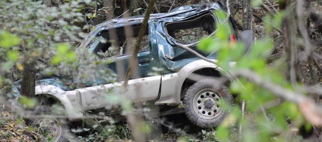 Chianni, con la jeep nella scarpata 