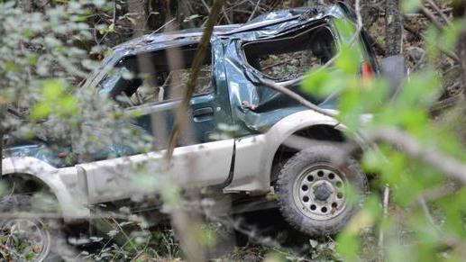 Chianni, con la jeep nella scarpata