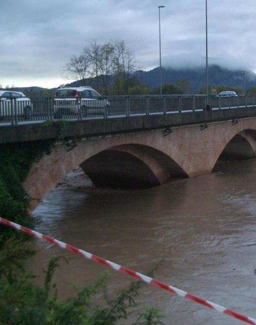 Ponte sul Serchio, via alla selezione delle migliori idee 
