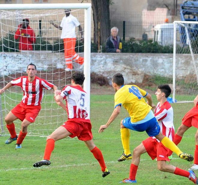 Piombino, tre punti di Catalano e Breschi 