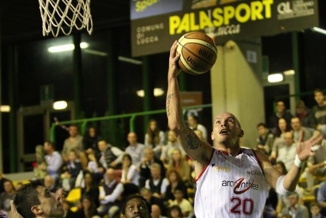 L’Arcanthea fa 100 e festeggia all’overtime 