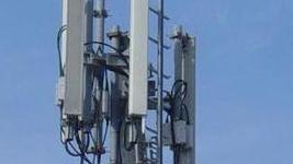 Il comitato paesano contesta il piano per la telefonia