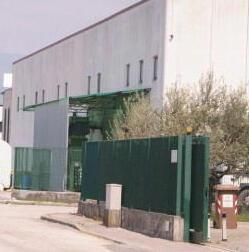Rubano i pancali alla Papergroup ma vengono arrestati 