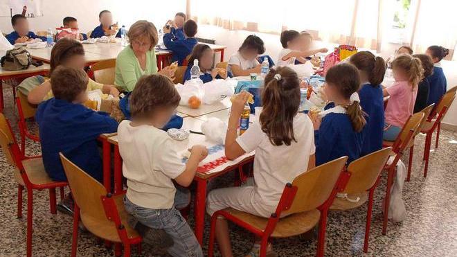 Sciopero nella scuola, guerra delle cifre