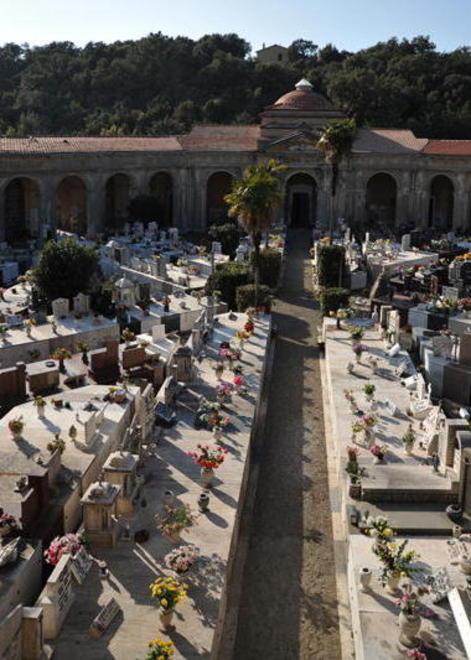 Esumazioni al cimitero Ecco le famiglie interessate