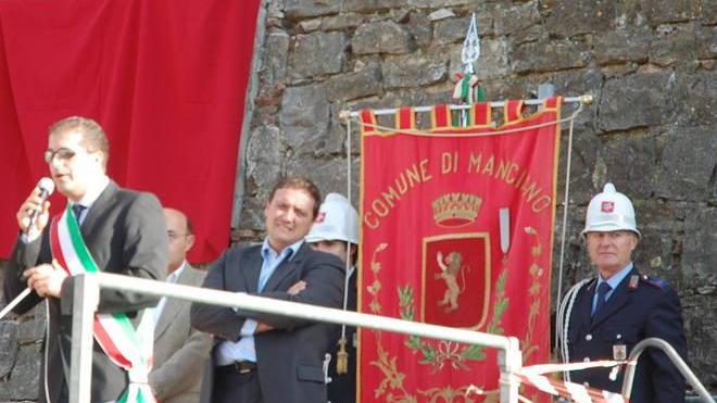 Zampillo centenario, paese in festa