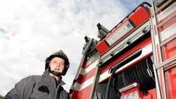 Montopoli, paura per un incendio in un garage