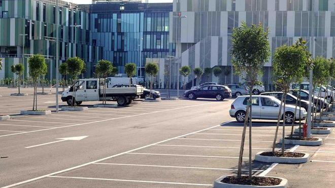 A metà novembre scatterà il parcometro all’ospedale