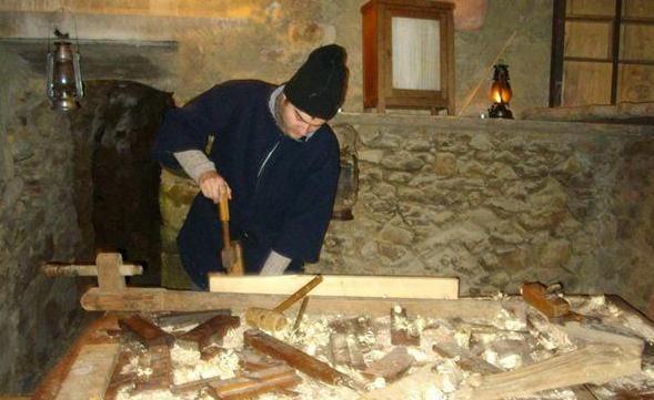La scuola deve rivalutare la figura dell’artigiano 