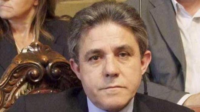 Pd, quando le tessere sono «come le scarpe di Lauro»
