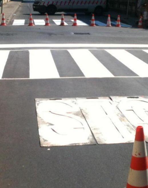 In via Masini due nuovi attraversamenti pedonali