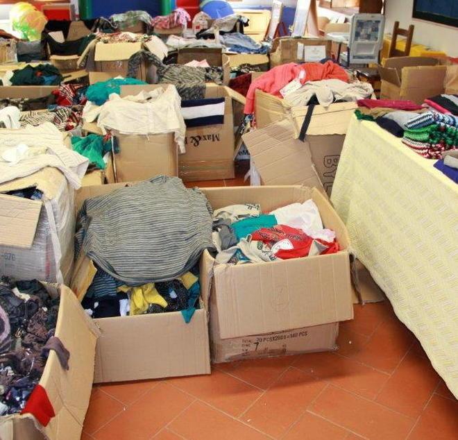 Sequestrati 6000 capi di cachemire falso 