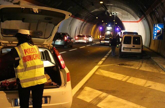 Lotta contro l’alcol per chi è alla guida, 50 automobilisti controllati 