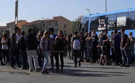 «Ogni giorno è una lotta per salire in autobus» 