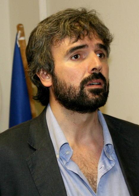 Renziani divisi ma in cerca di unità interna
