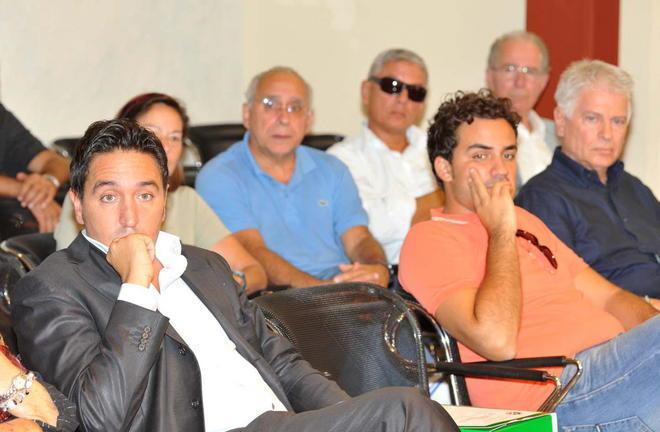 Si fanno da parte i “senatori” del Partito democratico 