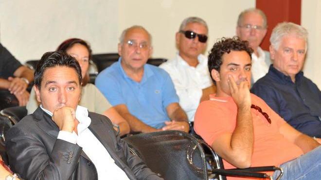 Si fanno da parte i “senatori” del Partito democratico