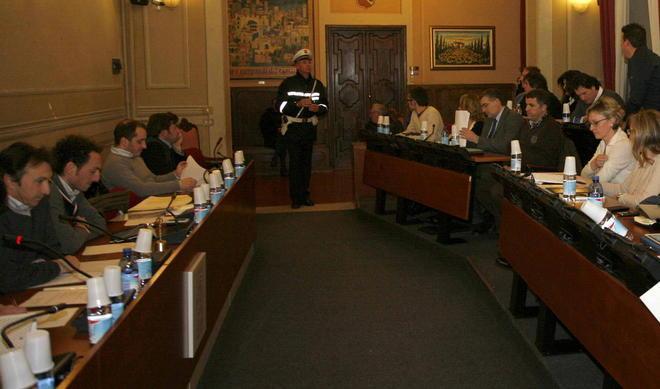 Arriva il consigliere straniero 