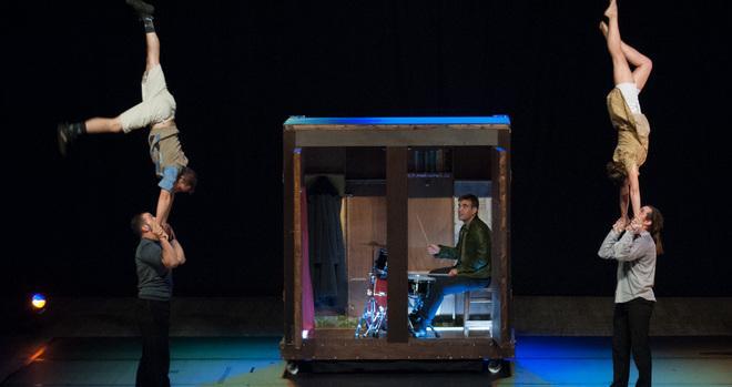 “Capas”, l’arte del circo è diventata danza 