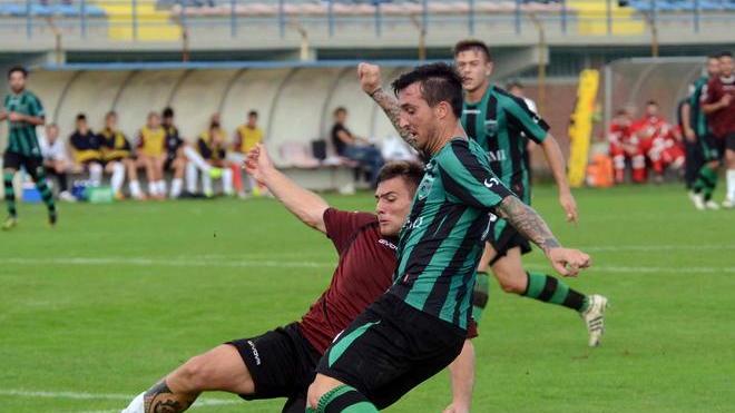 Pontedera sconfitto a Catanzaro, Tuttocuoio conquista il pari a Martina Franca