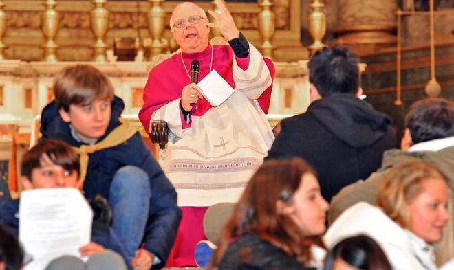 Cresima, corsi per adulti in San Paolo