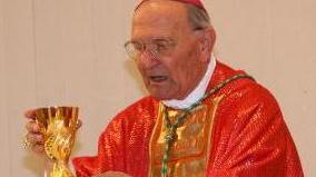 Addio al vescovo che stava con la gente