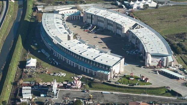 Ecco l’Italia raccontata dai maghi del Carnevale