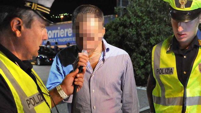 Ubriachi al volante Due patenti ritirate dalla polizia