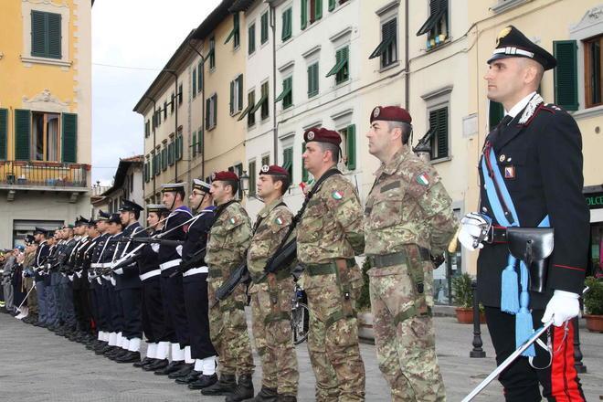 Celebrata in piazza Duomo la festa dell’unità nazionale 
