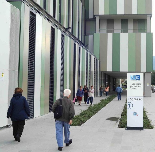 I dirigenti Asl sono 600 e da 5 anni hanno gli stipendi bloccati 