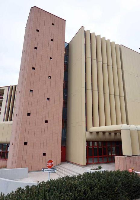 «Ospedale a rischio col parametro della popolazione» 