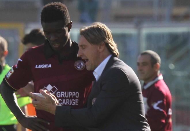 Nicola abbraccia i suoi «Fanno cose eccezionali» 