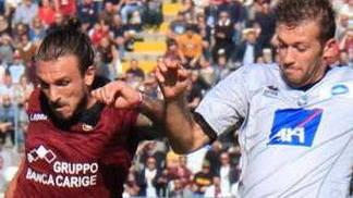 Paulinho-gol e il Livorno respira