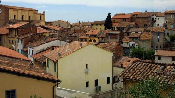 Il centro alto si ribella al piano del traffico «No ai parcometri»