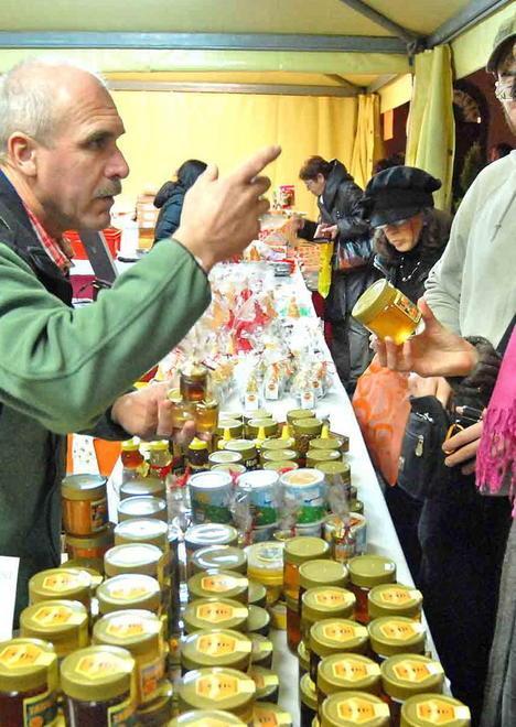 In piazza prodotti tipici e artigianali