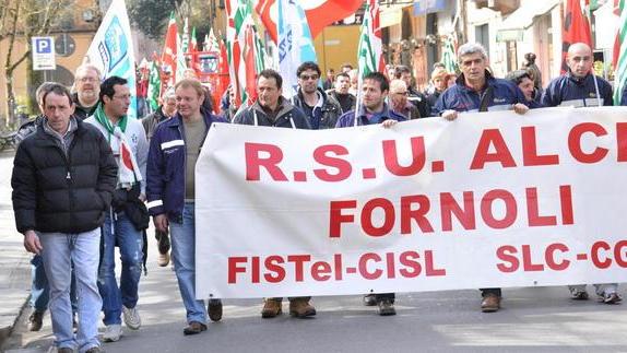 Ancora due anni di cassa integrazione per gli operai Alce
