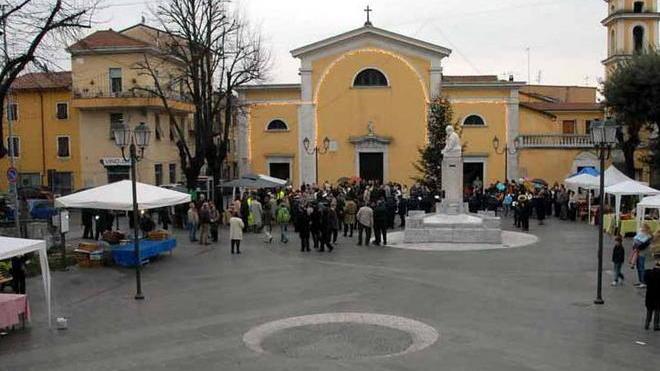 Da domani il mercatino di Natale in piazza Finelli