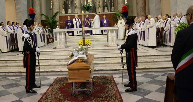 «Non sentitevi traditi se ha scelto Volterra» 