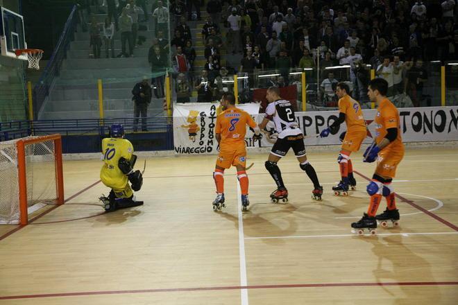 Hockey, nel posticipo il Cgc fermato sul pari (3-3) dal Valdagno 