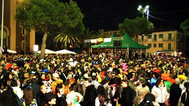 Carnevale, il rione Croce Verde non si farà neppure nel 2014