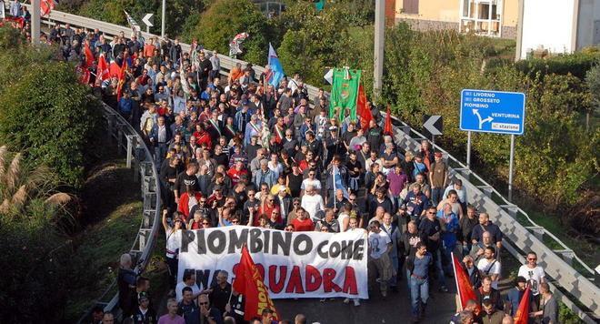 «Questo treno corre sulle rotaie di Piombino» 
