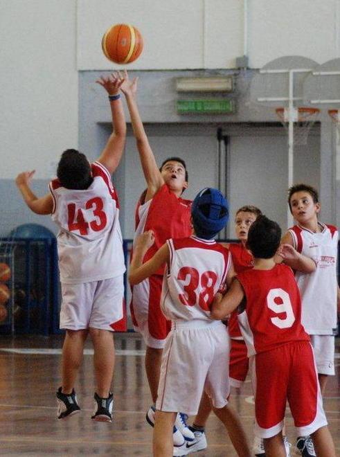 Progetto Basket, gli Under 15 travolgono in casa il San Vincenzo