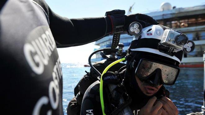 Concordia: arriva l’ok per il recupero delle casseforti sulla nave