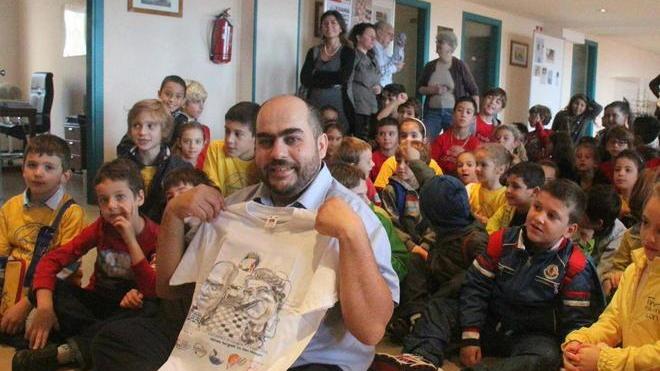 A lezione di dama con il campione del mondo