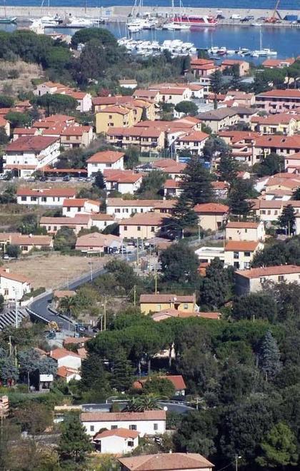 Chieste verifiche sui residenti 