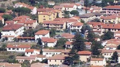 Chieste verifiche sui residenti