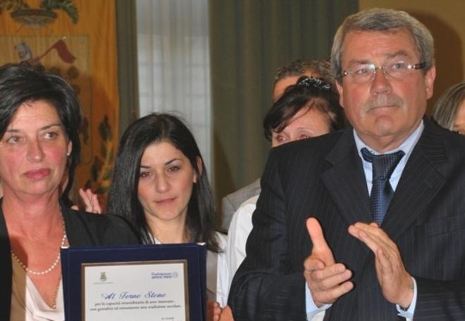 “ Un filo dolce”: ricordato con una targa Fabrizio Bertini del Biscottificio Steno 