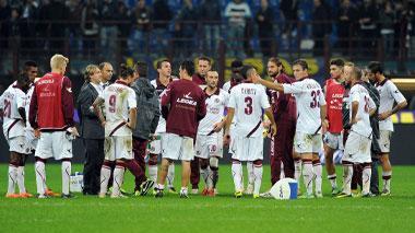 Prima la papera di Bardi poi il guizzo di Nagatomo: Livorno ko a San Siro